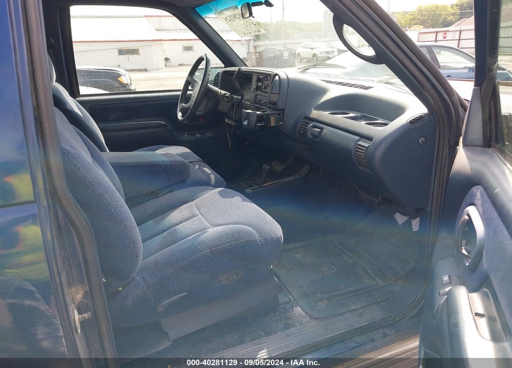 1995 CHEVROLET GMT-400 K1500 VIN: 2GCEK19K6S1296028