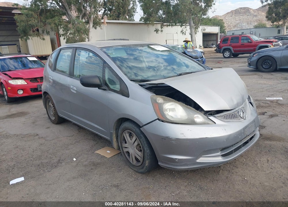 2010 HONDA FIT VIN: JHMGE8H22AC015425