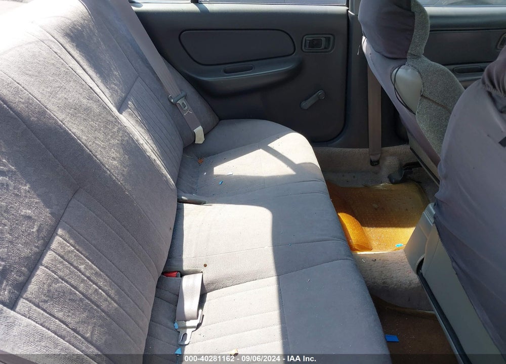 1995 NISSAN SENTRA XE/GXE/GLE VIN: 1N4AB41D1SC716873