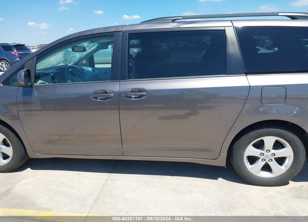 2014 TOYOTA SIENNA LE V6 8 PASSENGER VIN: 5TDKK3DC6ES494068