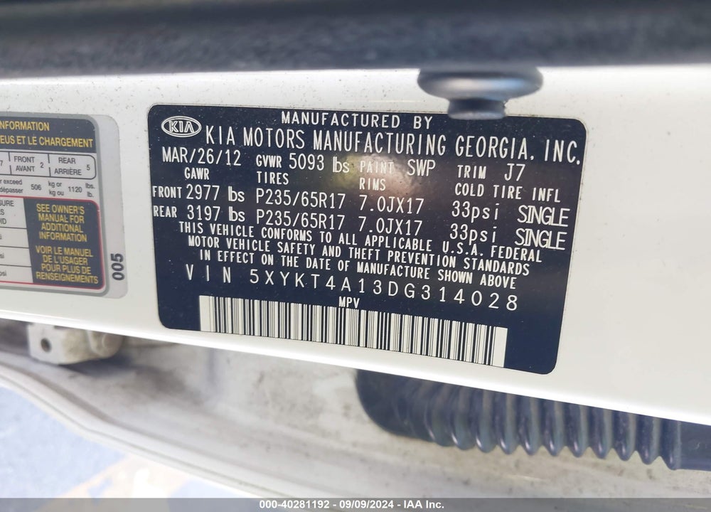 2013 KIA SORENTO LX VIN: 5XYKT4A13DG314028