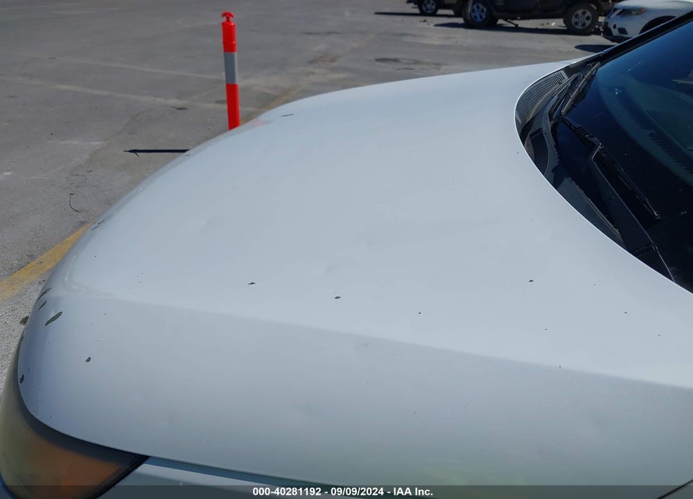 2013 KIA SORENTO LX VIN: 5XYKT4A13DG314028