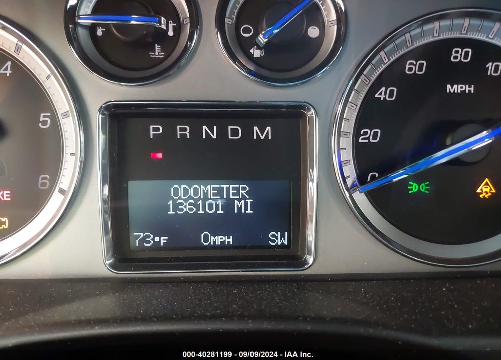 2010 CADILLAC ESCALADE ESV PREMIUM VIN: 1GYUCJEF1AR199546
