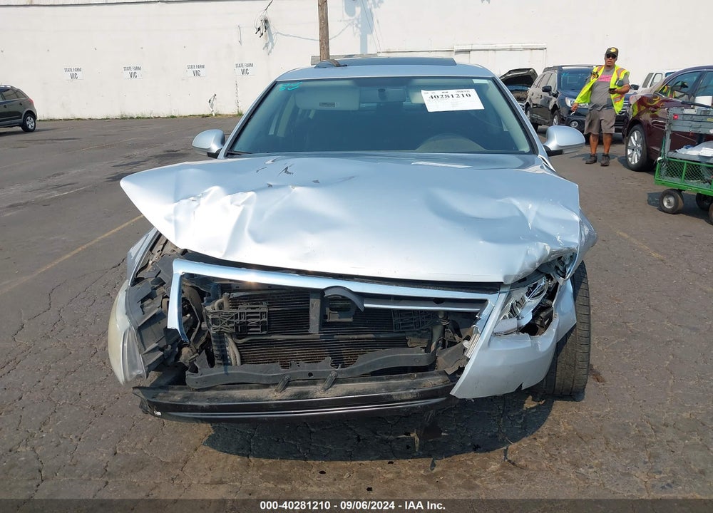 2008 VOLKSWAGEN PASSAT KOMFORT VIN: WVWAK73CX8E137975