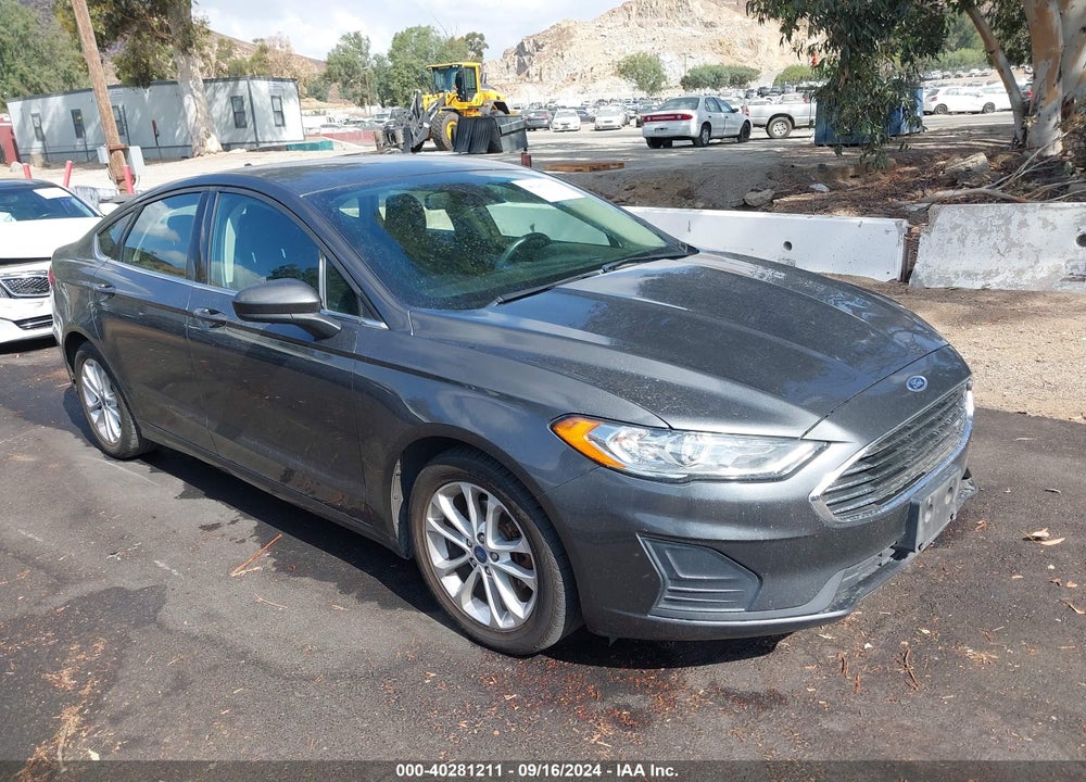 2019 FORD FUSION SE VIN: 3FA6P0H71KR272590