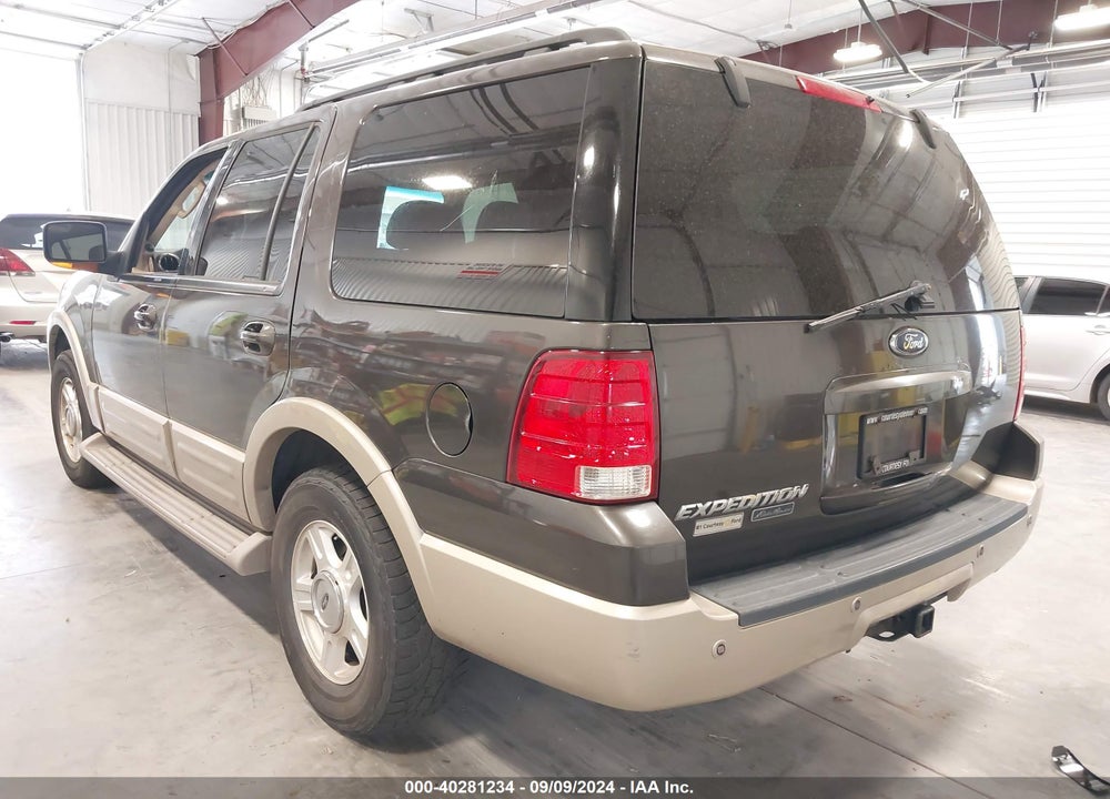 2006 FORD EXPEDITION VIN: 1FMFU18526LA83714