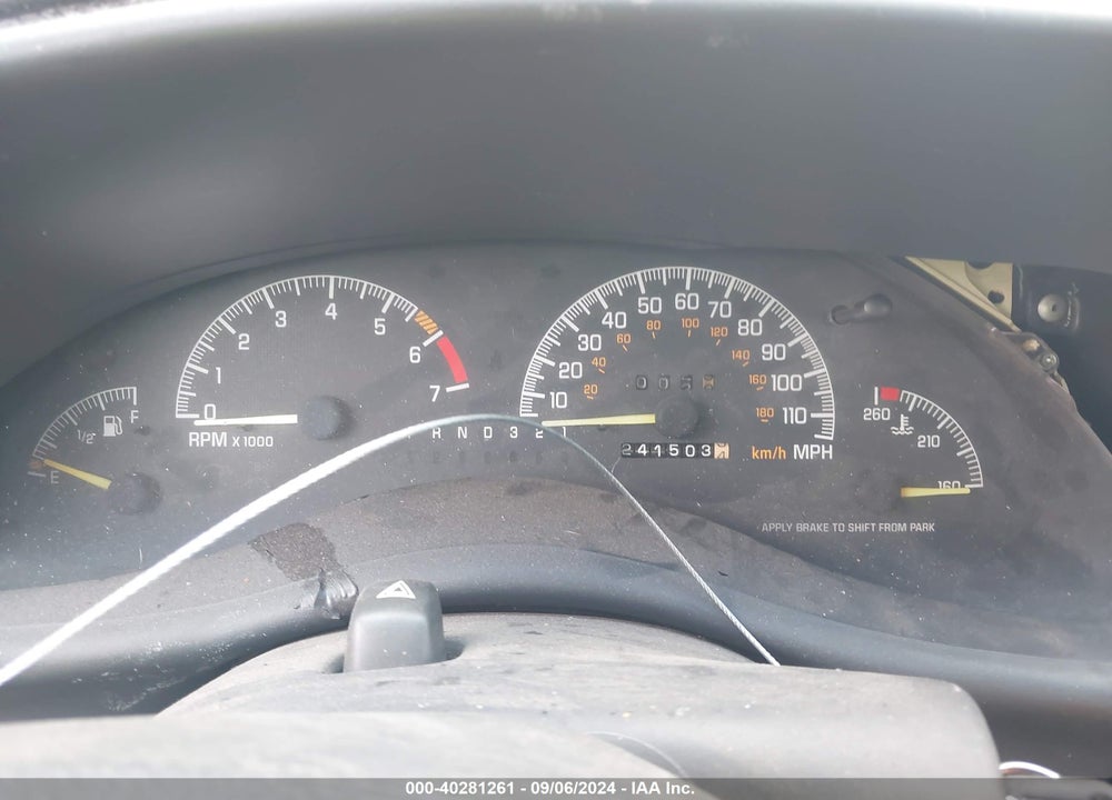 2000 PONTIAC GRAND PRIX SE VIN: 1G2WJ52K4YF259400