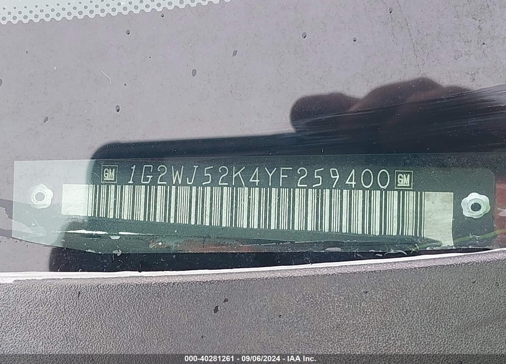 2000 PONTIAC GRAND PRIX SE VIN: 1G2WJ52K4YF259400