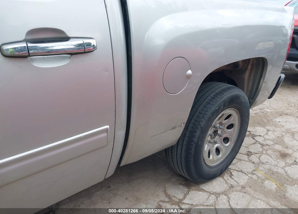 2011 CHEVROLET SILVERADO 1500 LS VIN: 3GCPCREA0BG128278