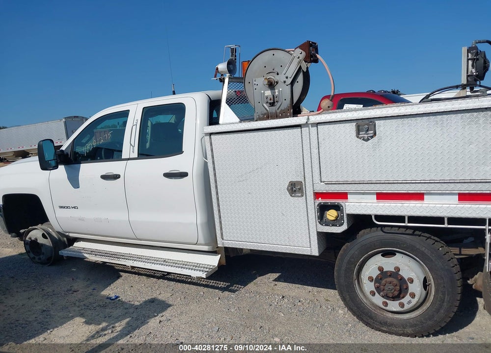 2015 CHEVROLET SILVERADO 3500HD WT VIN: 1GC2CYEG3FZ136051