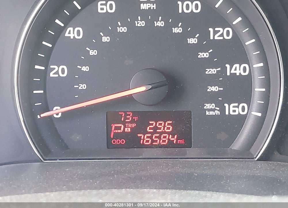 2014 KIA SORENTO LX V6 VIN: 5XYKT4A76EG536892