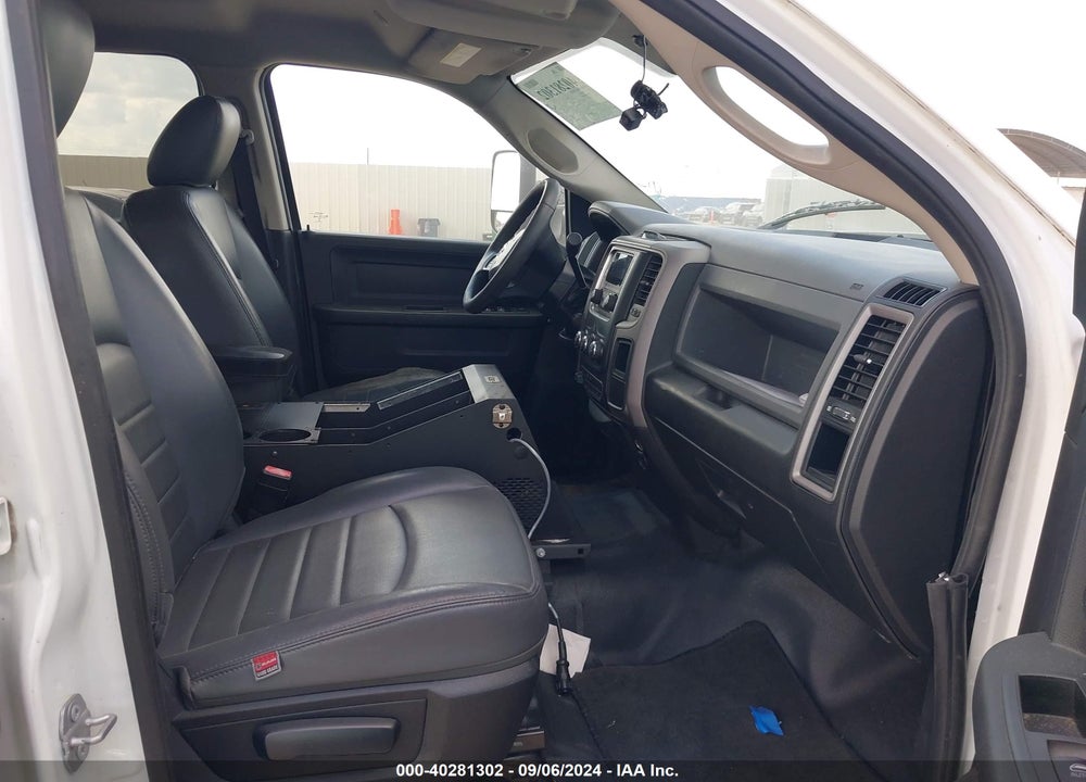 2017 RAM 2500 TRADESMAN 4X2 8' BOX VIN: 3C6TR4HT8HG788663
