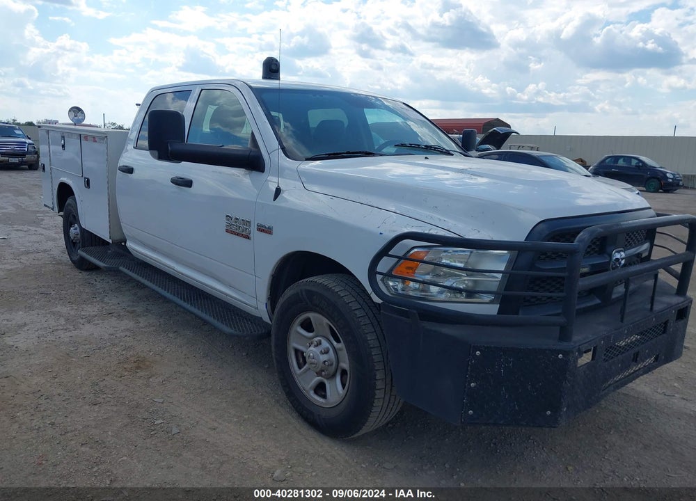 2017 RAM 2500 TRADESMAN 4X2 8' BOX VIN: 3C6TR4HT8HG788663