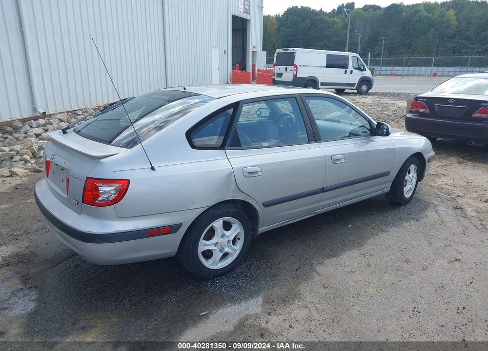 2004 HYUNDAI ELANTRA GT VIN: KMHDN56DX4U102877