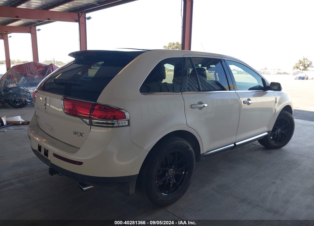 2011 LINCOLN MKX VIN: 2LMDJ6JK6BBJ27645