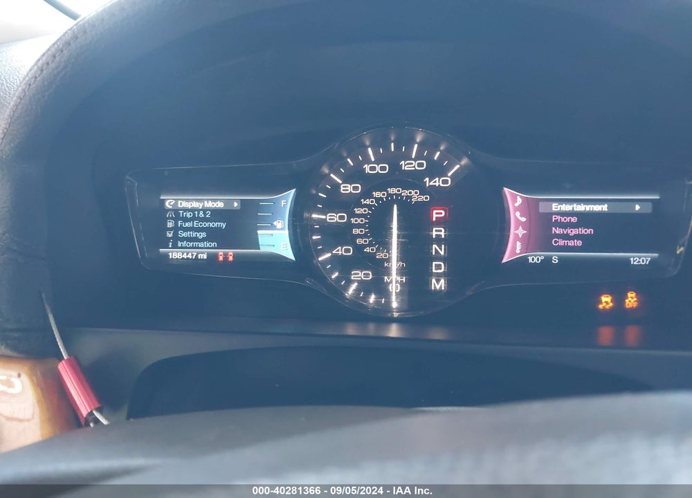 2011 LINCOLN MKX VIN: 2LMDJ6JK6BBJ27645