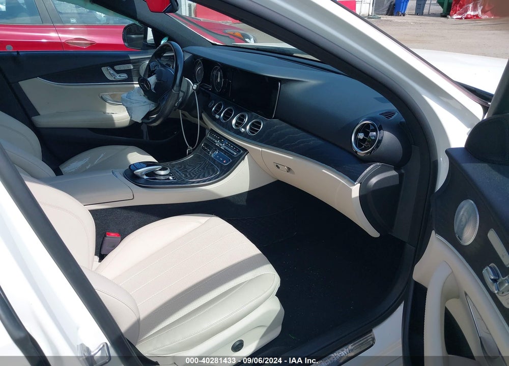 2018 MERCEDES-BENZ E 300 VIN: WDDZF4JB4JA442214