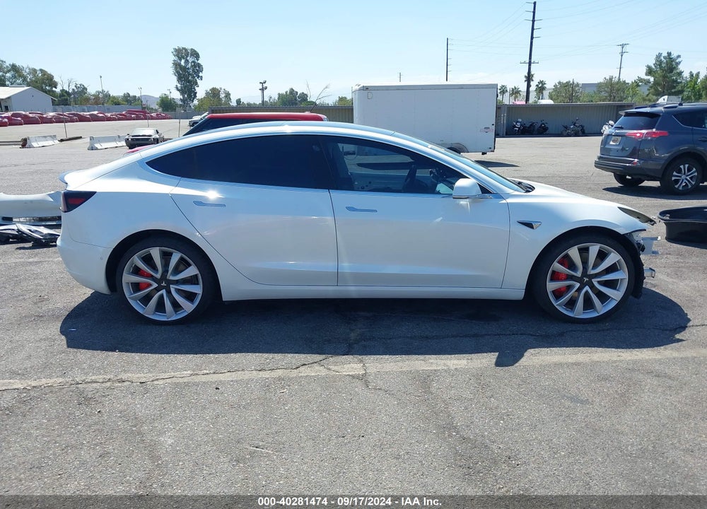 2019 TESLA MODEL 3 VIN: 5YJ3E1EB5KF231768