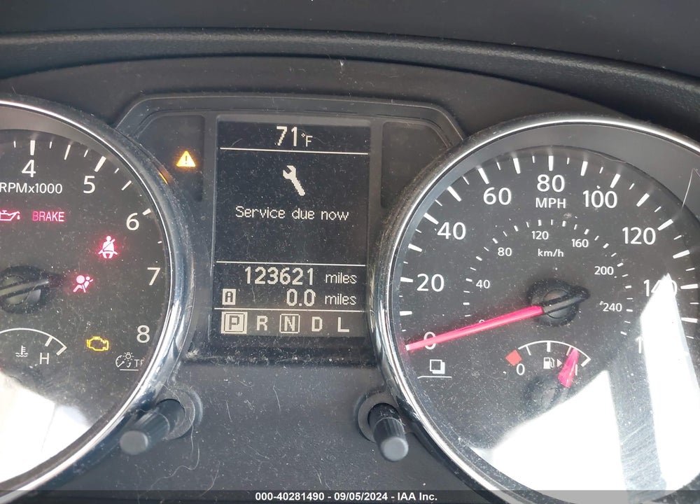 2015 NISSAN ROGUE SELECT S VIN: JN8AS5MV9FW250722