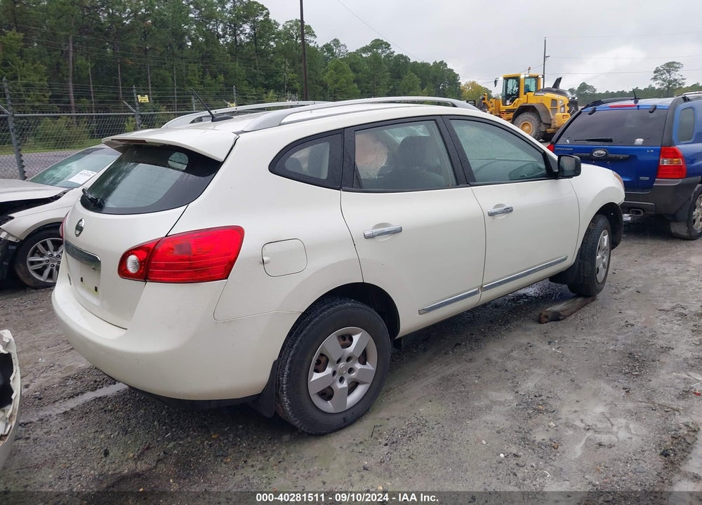 2015 NISSAN ROGUE SELECT S VIN: JN8AS5MT0FW666110