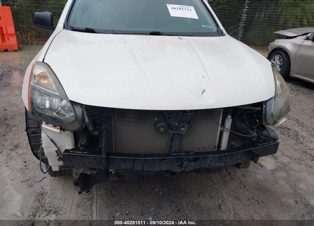 2015 NISSAN ROGUE SELECT S VIN: JN8AS5MT0FW666110