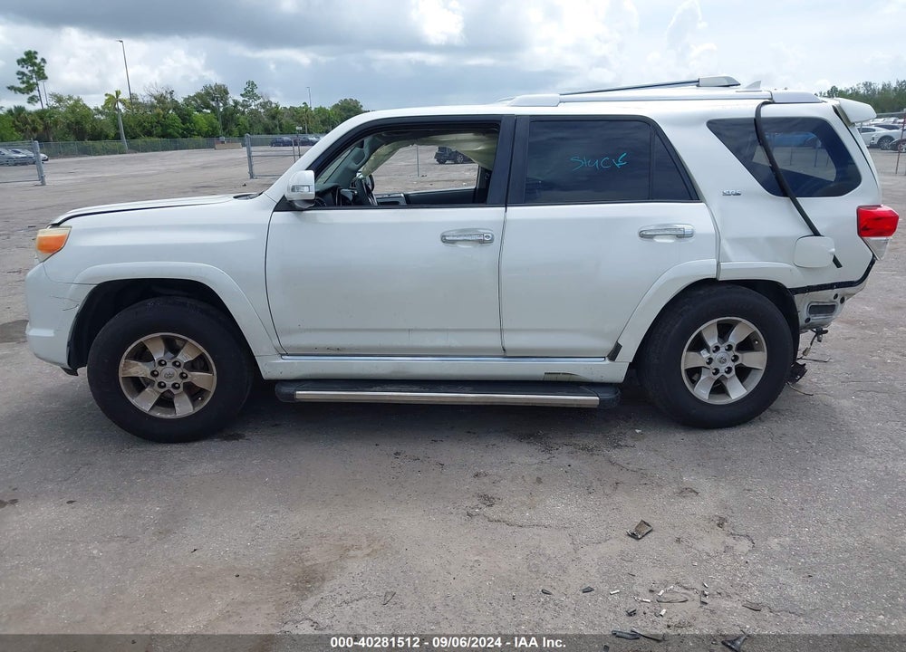 2011 TOYOTA 4RUNNER SR5 V6 VIN: JTEZU5JR3B5021965