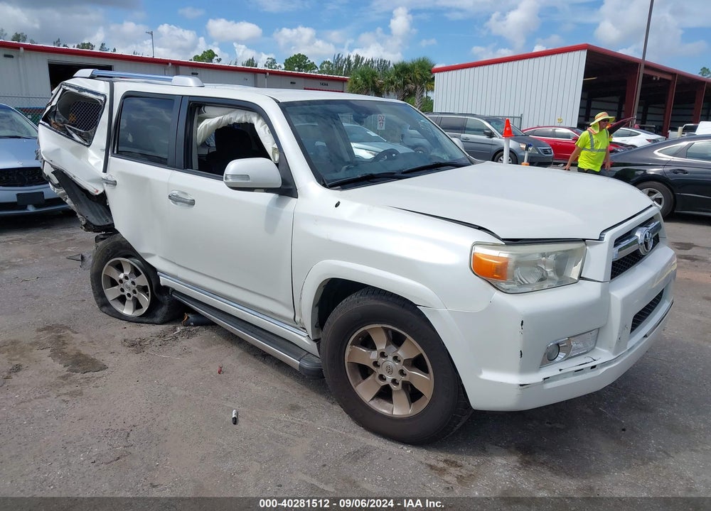 2011 TOYOTA 4RUNNER SR5 V6 VIN: JTEZU5JR3B5021965