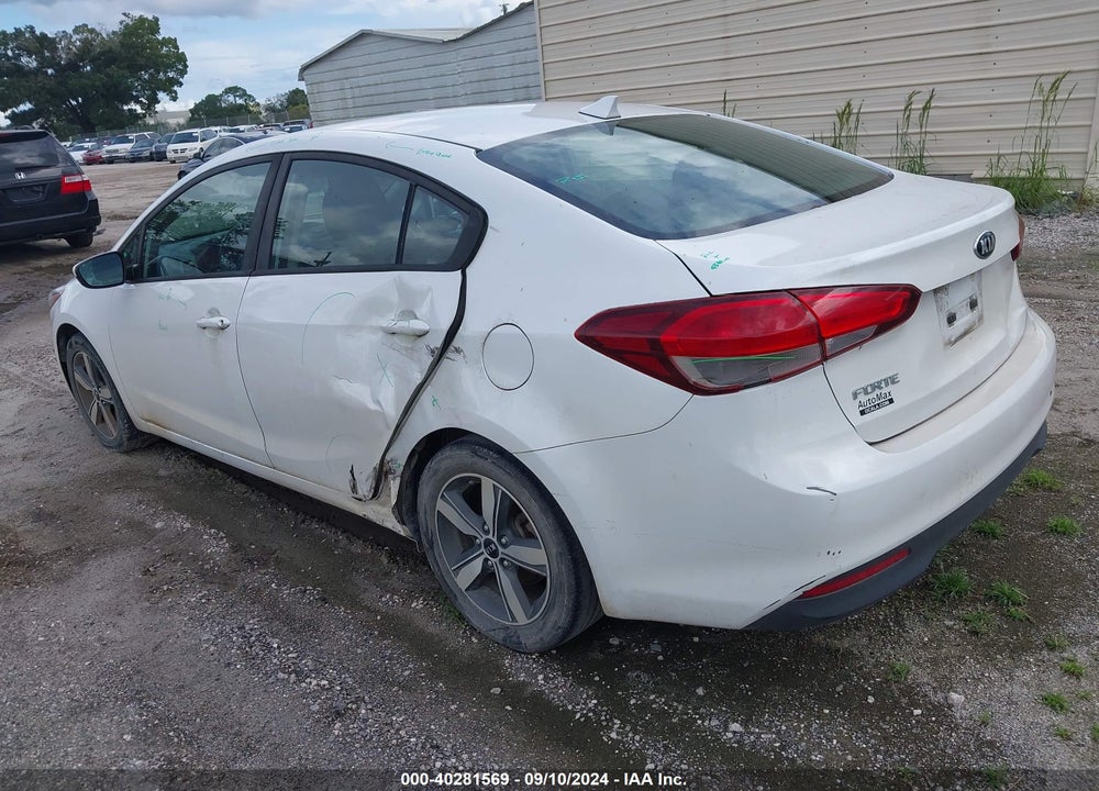 2018 KIA FORTE LX VIN: 3KPFL4A75JE169119