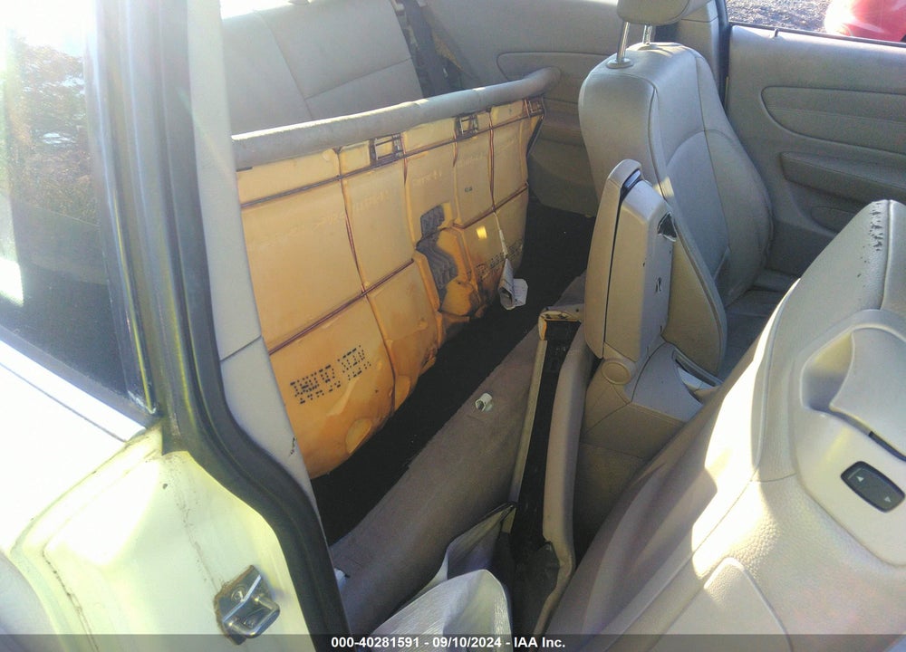 2011 BMW 128I VIN: WBAUP7C54BVK78951