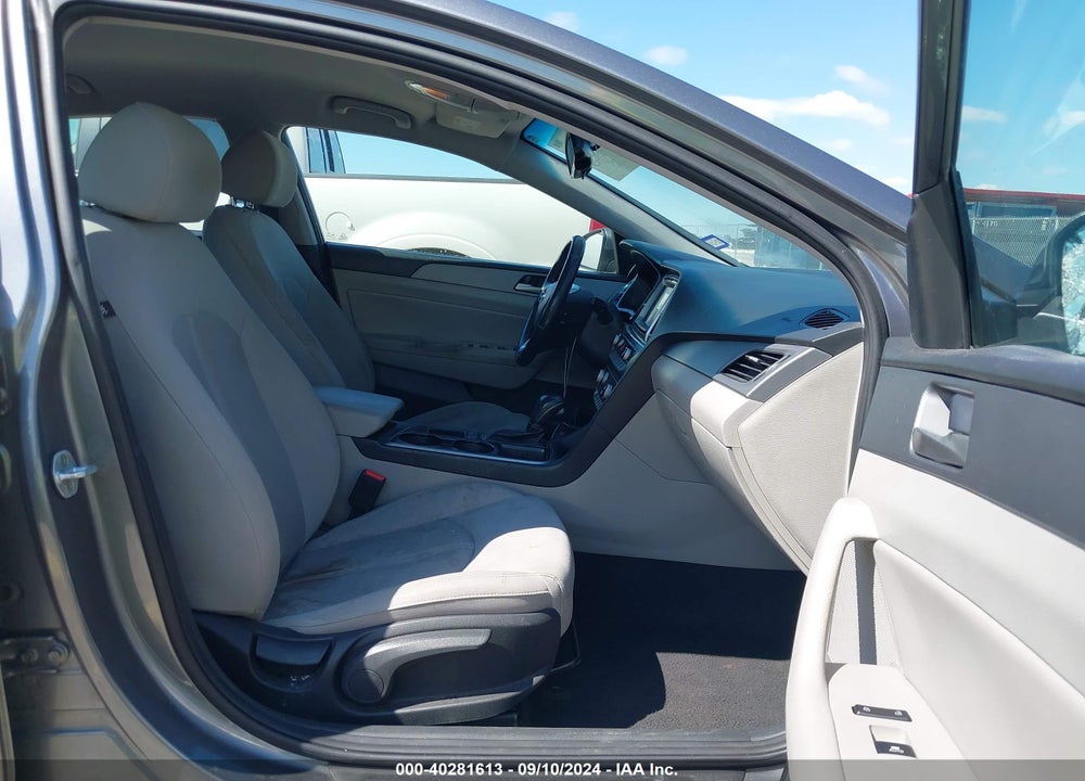 2019 HYUNDAI SONATA SEL VIN: 5NPE34AF9KH769075