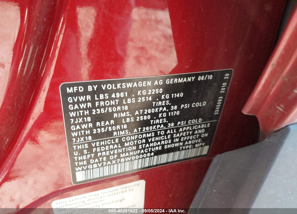 2011 VOLKSWAGEN TIGUAN SE VIN: WVGBV7AX7BW000054