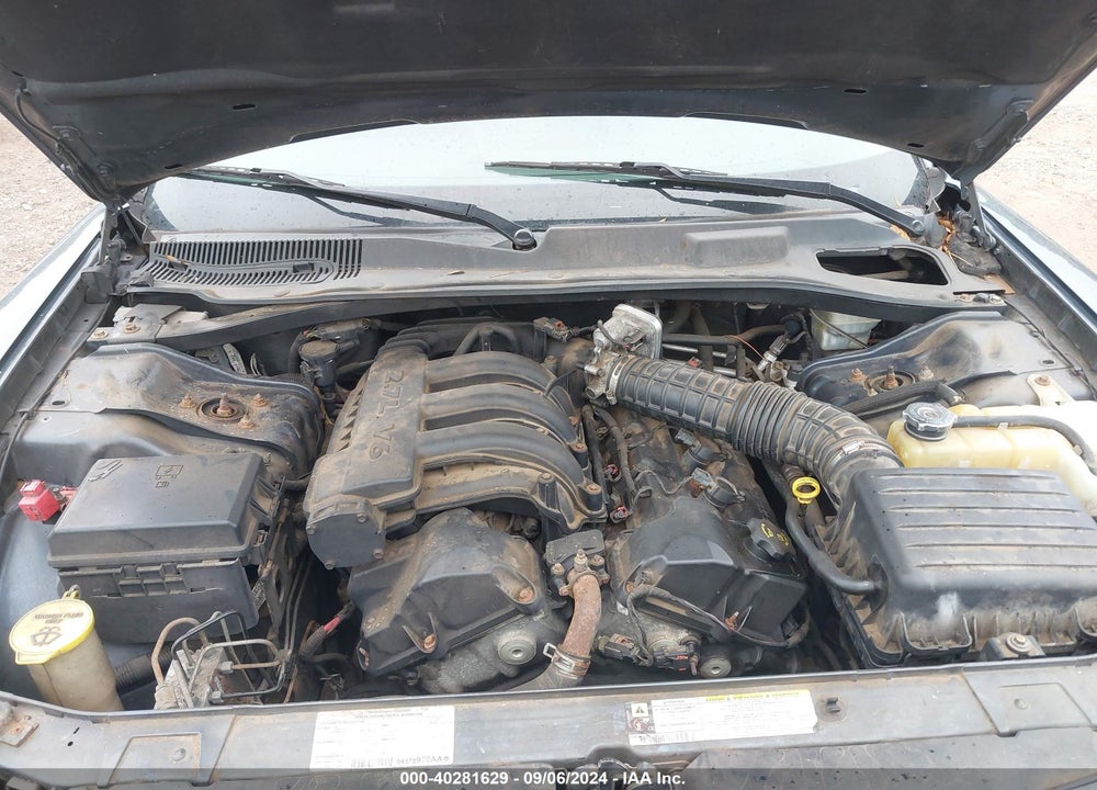 2008 DODGE CHARGER VIN: 2B3KA43RX8H172164