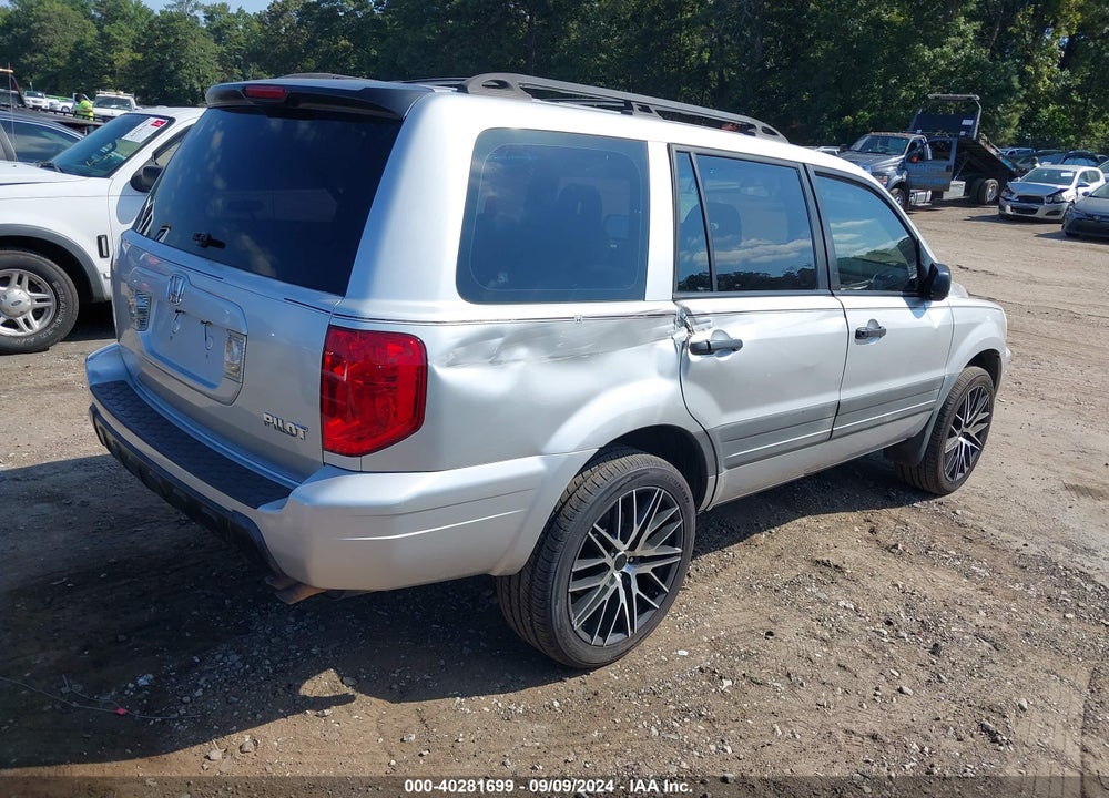 2005 HONDA PILOT LX VIN: 2HKYF18115H552363