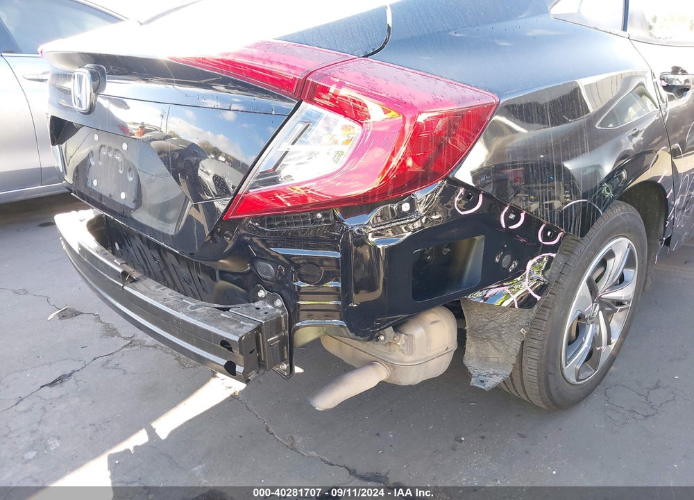 2019 HONDA CIVIC LX VIN: 2HGFC2F62KH523092