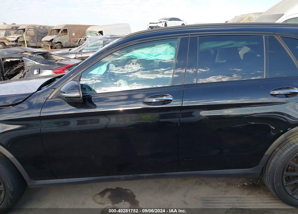 2021 MERCEDES-BENZ GLC 300 SUV VIN: W1N0G8DB4MV284434
