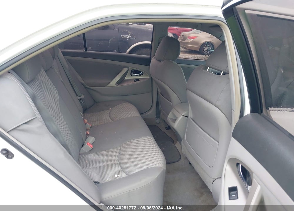 2010 TOYOTA CAMRY SE VIN: 4T1BF3EK0AU538075
