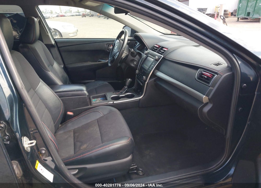 2017 TOYOTA CAMRY SE VIN: 4T1BF1FK5HU802159