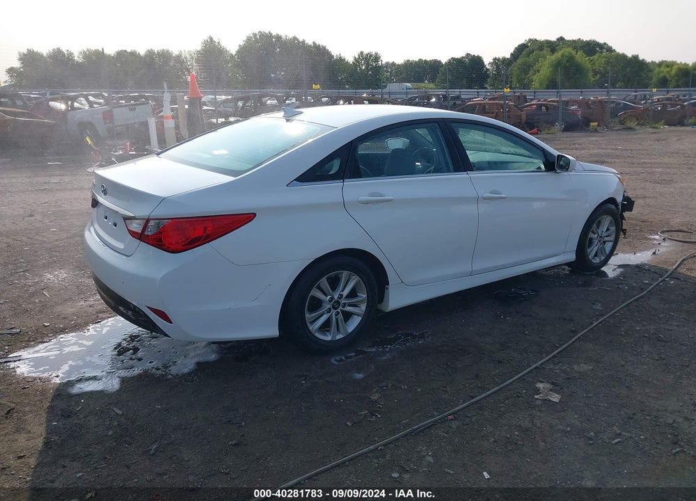 2014 HYUNDAI SONATA GLS VIN: 5NPEB4ACXEH884474