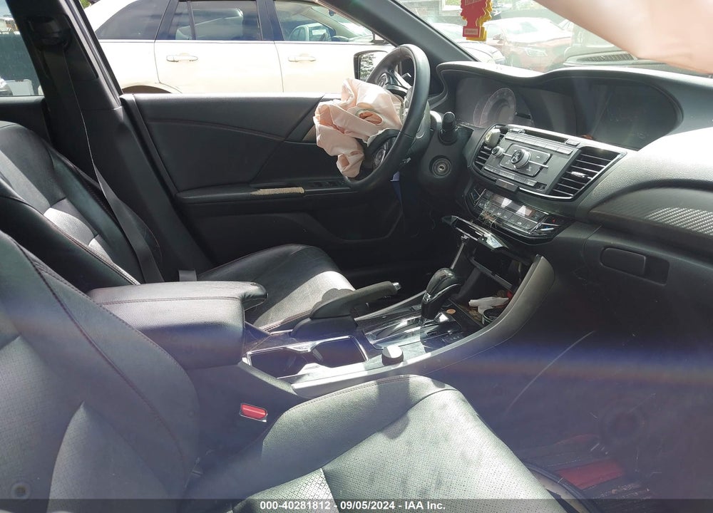 2017 HONDA ACCORD SPORT SE VIN: 1HGCR2F15HA022260