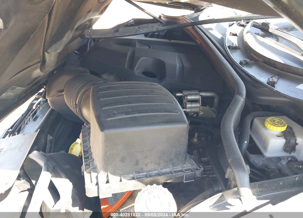 2014 JEEP GRAND CHEROKEE LAREDO VIN: 1C4RJFAG8EC110948