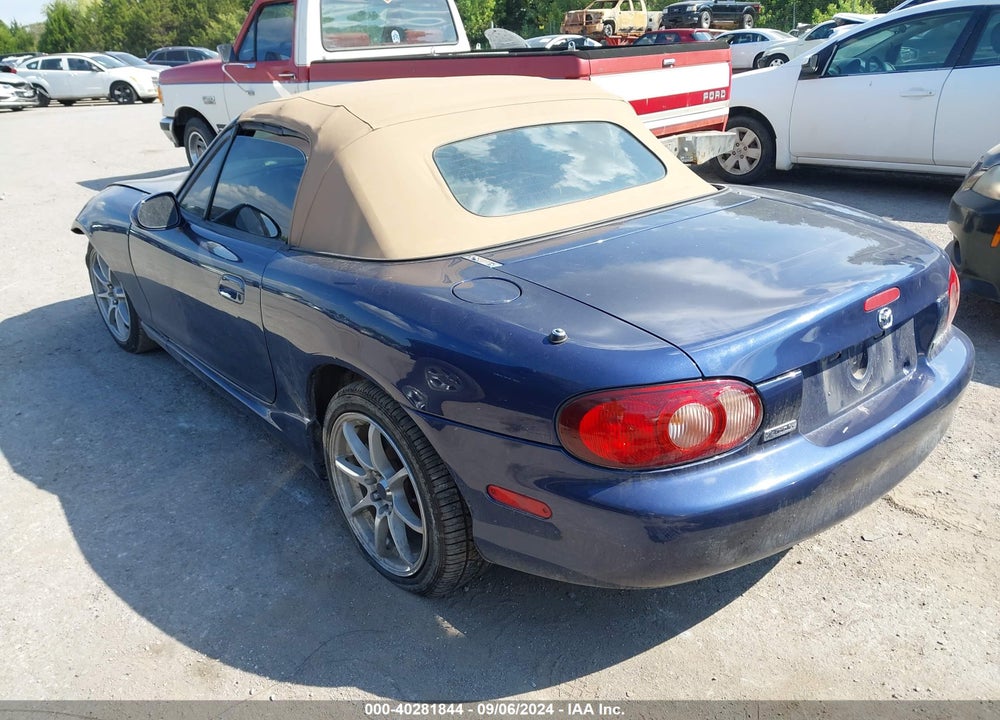 2001 MAZDA MX-5 MIATA LS/SPECIAL EDITION VIN: JM1NB353610208048