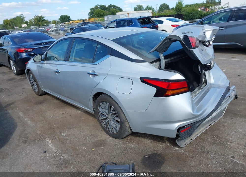 2023 NISSAN ALTIMA SV FWD VIN: 1N4BL4DVXPN305005