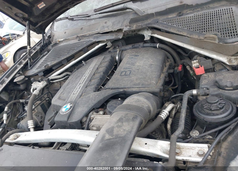 2013 BMW X5 VIN: 5UXZV4C52D0B01894