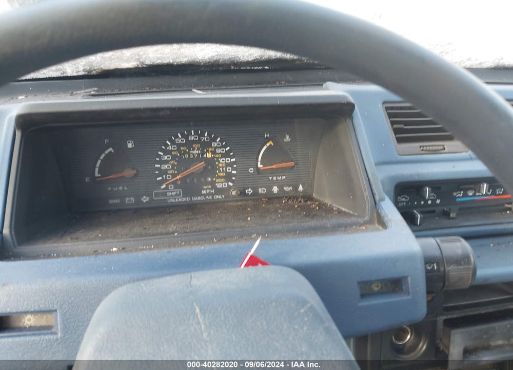 1988 PLYMOUTH COLT E VIN: JP3BA24K4JU034045