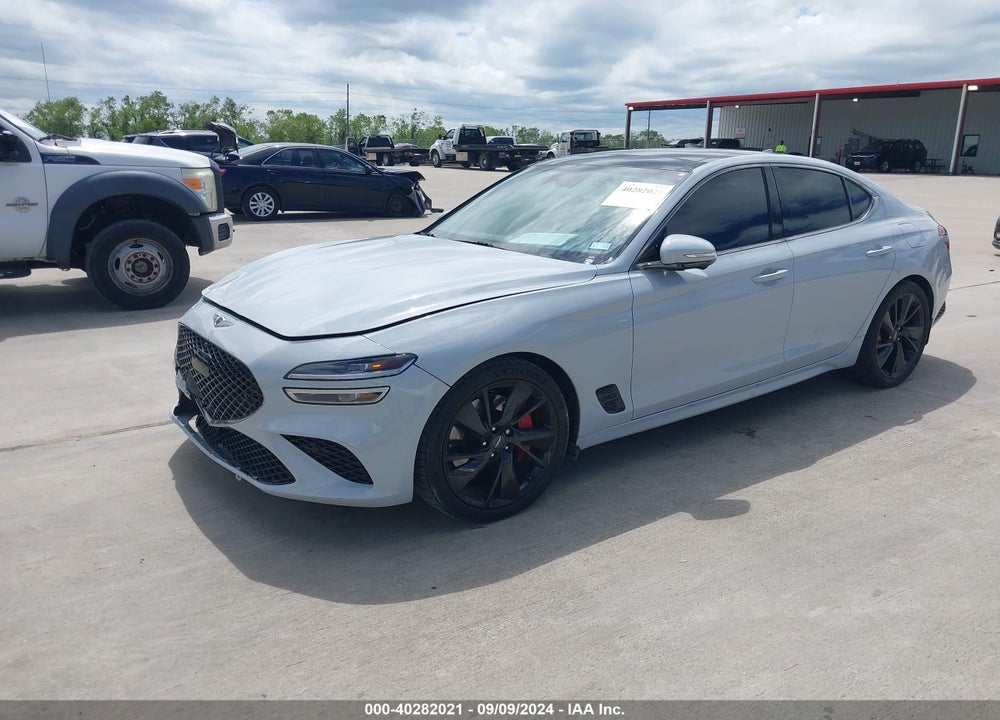 2022 GENESIS G70 3.3T RWD VIN: KMTG54TE8NU090305
