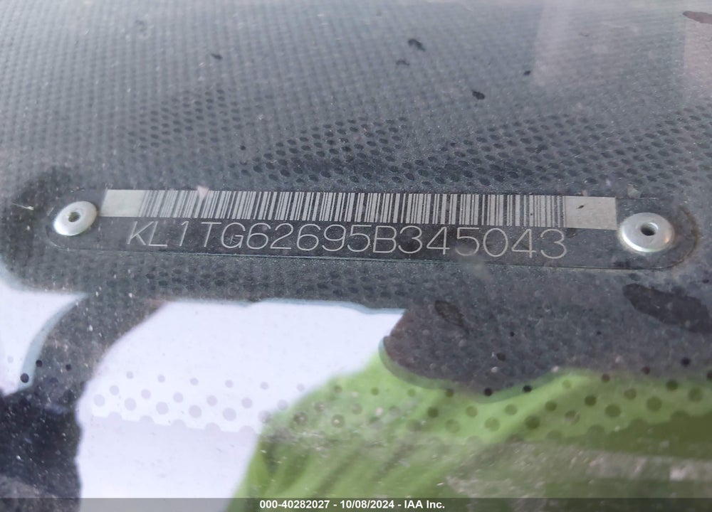 2005 CHEVROLET AVEO LT VIN: KL1TG62695B345043