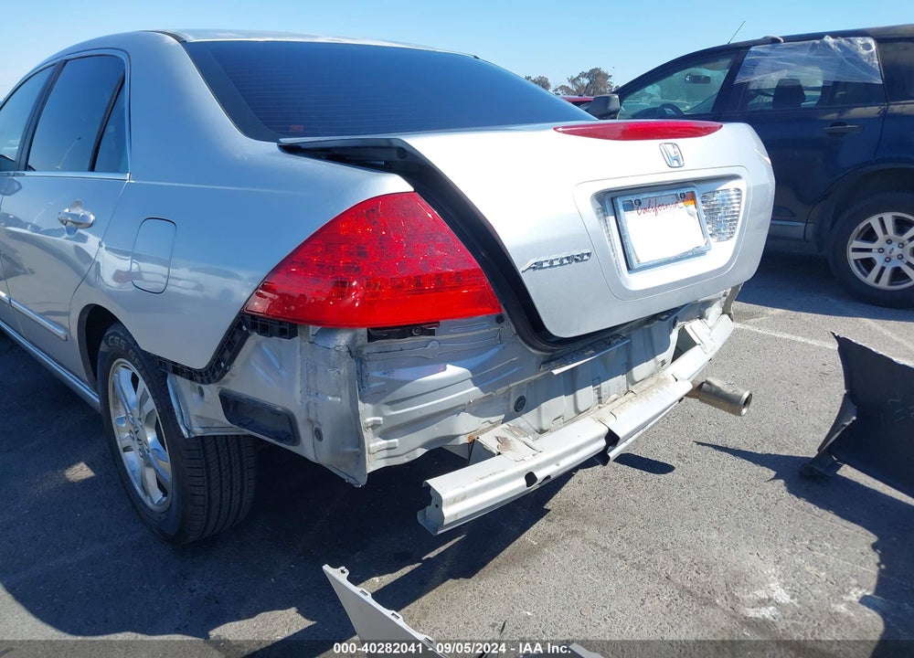 2007 HONDA ACCORD 2.4 SE VIN: 1HGCM563X7A223359