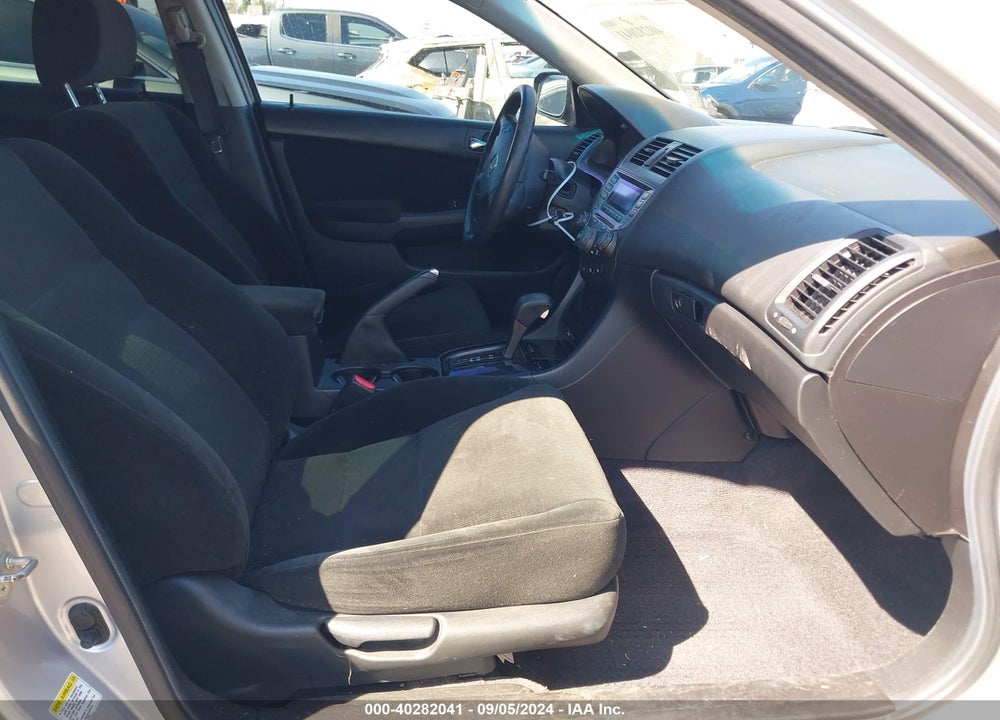 2007 HONDA ACCORD 2.4 SE VIN: 1HGCM563X7A223359