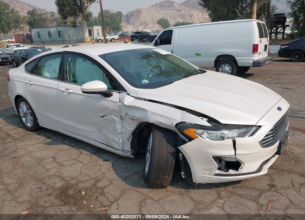2020 FORD FUSION SE VIN: 3FA6P0HD7LR127450