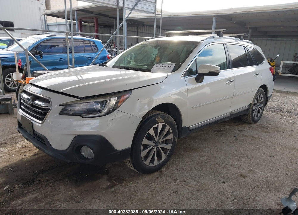 2019 SUBARU OUTBACK 2.5I TOURING VIN: 4S4BSATC8K3249982